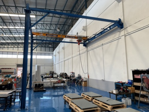 รอกเครนไฟฟ้าโรงงาน