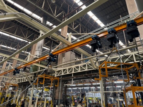 ออกแบบติดตั้งรอกเครนไฟฟ้าโรงงาน สมุทรปราการ